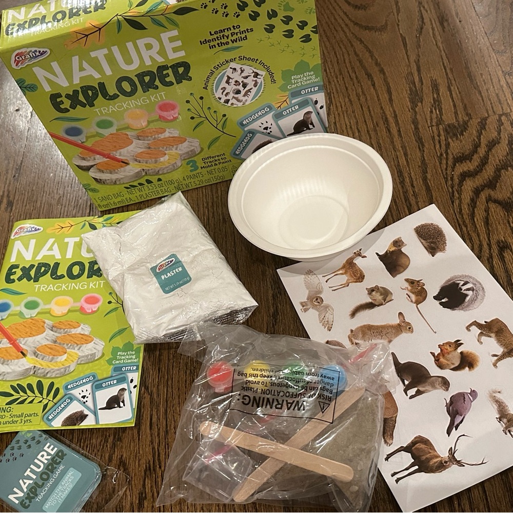 Brand New Kids Nature Explorer Tracking Kit